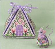 JN295LE Spring Mouse in a House • 2017 Limited Edition Series JN295LE Spring Mouse in a House • 2017 Limited Edition Series