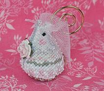 JNLEJBM Juliet the Bride Mouse Front View